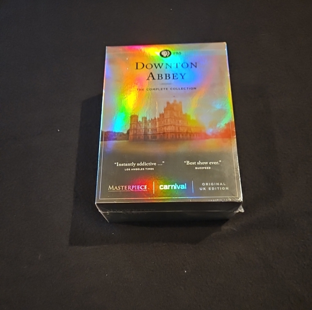 Downton Abbey Complete Collection DVD Set - Black